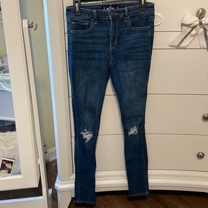 size 7L Hollister High-Rise Super Skinny Classic Stretch women’s jeans